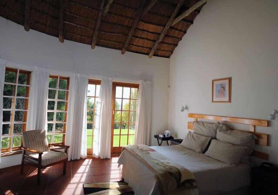 Standard Double Room | Premium bedding, pillowtop beds, minibar, in-room safe