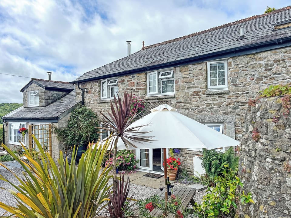 Exterior | Henwood Barn - Henwood Holidays, Liskeard