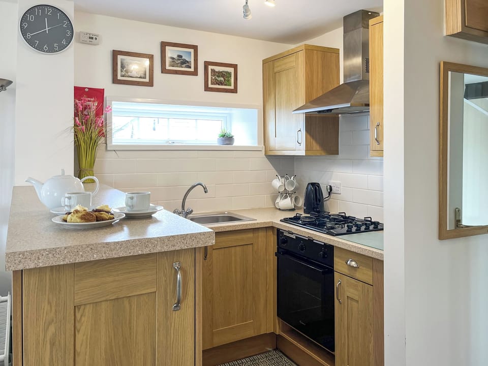 Kitchen | Cheesewring Cottage - Cheesewring Farm, Minions