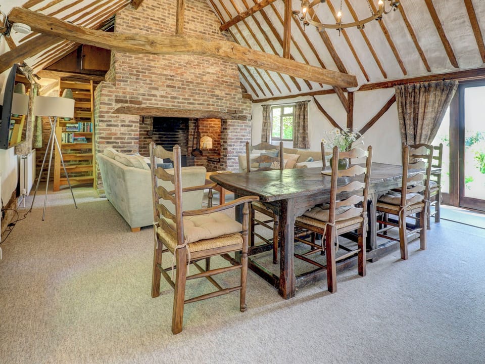 Living room/dining room | The Barn, Bignor
