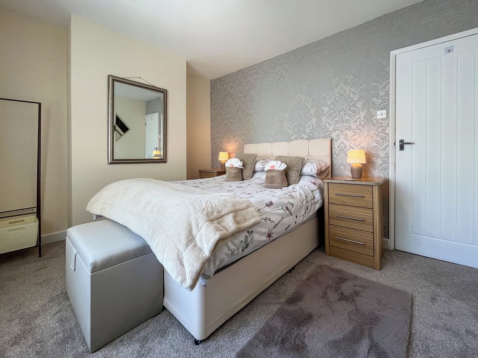 Double bedroom | Field View, Skelton, near Saltburn