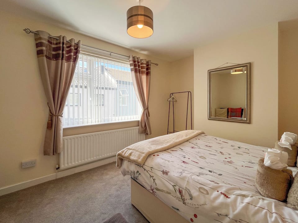 Double bedroom | Field View, Skelton, near Saltburn
