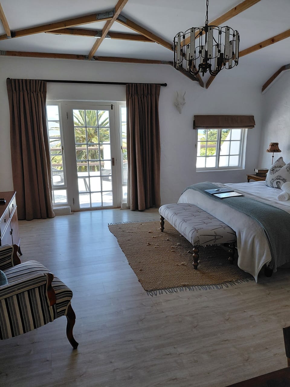 Premium Mountain & Sea View Room  | In-room safe, desk, soundproofing, free WiFi