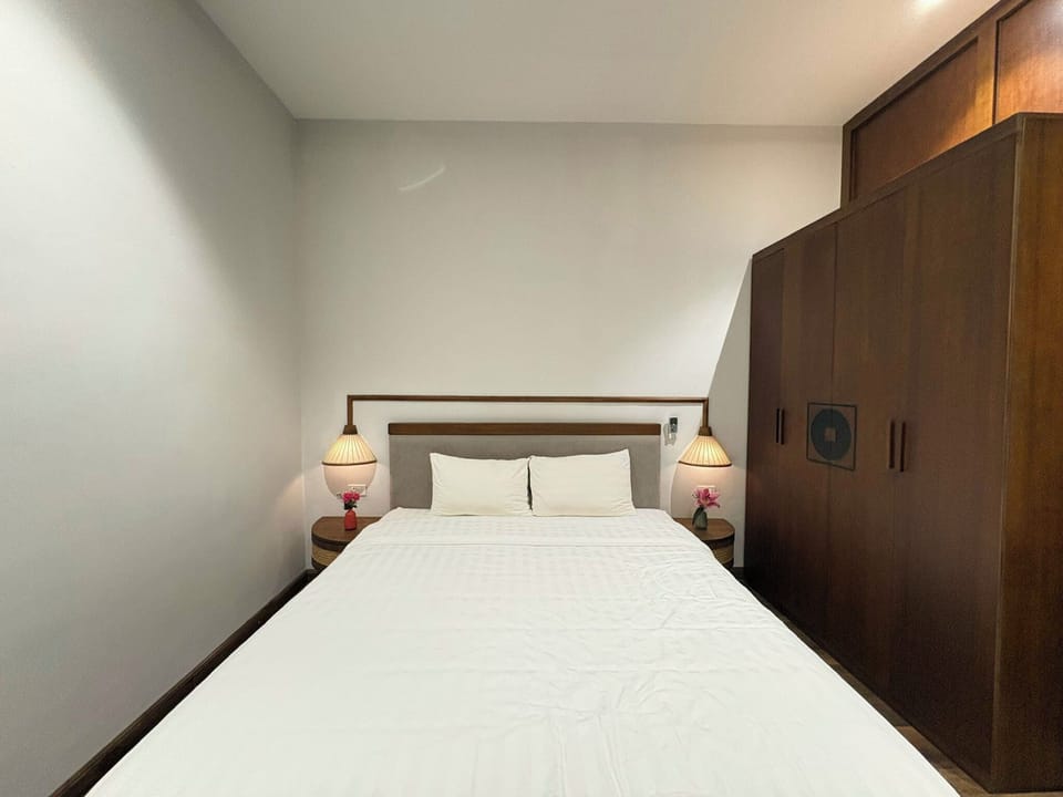 Standard Apartment, City View | Iron/ironing board, WiFi (free)