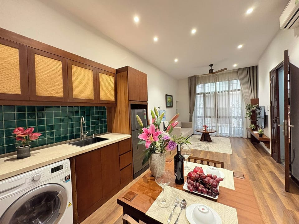 Standard Apartment, City View | Interior