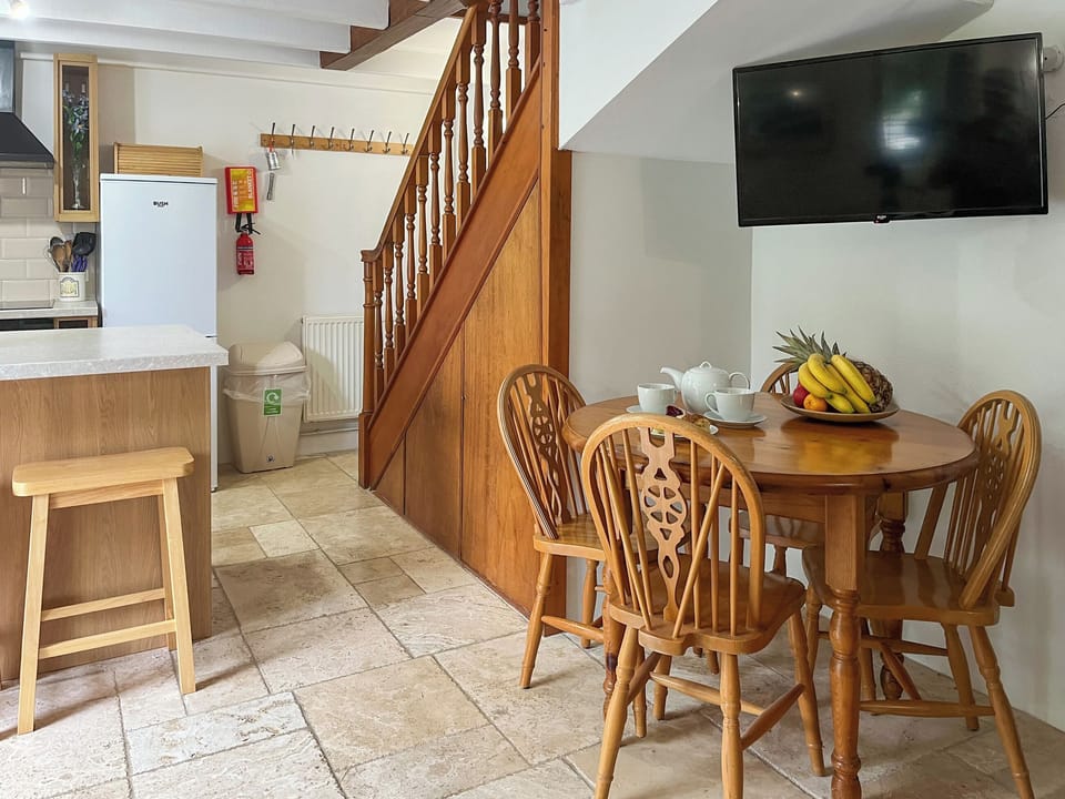Dining Area | Small Barn - Henwood Holidays, Liskeard