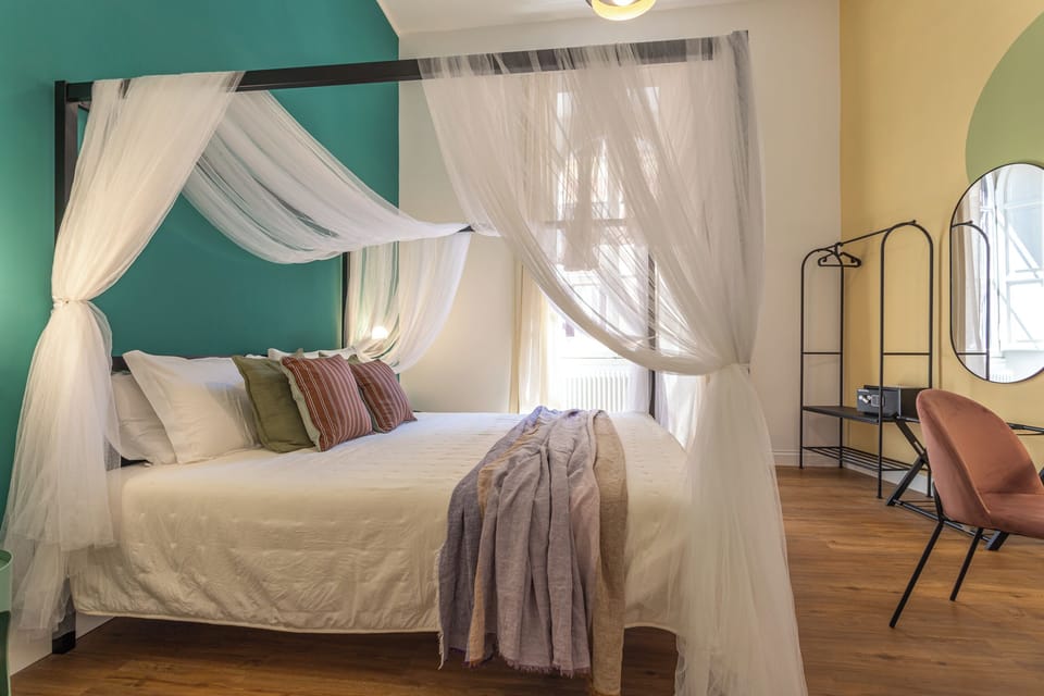 Deluxe Double Room | In-room safe, blackout drapes, iron/ironing board, WiFi (free)