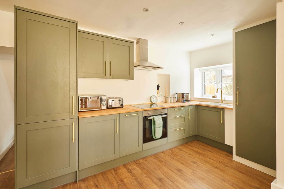 Winds Croft, Thornton-le-Dale - Host & Stay