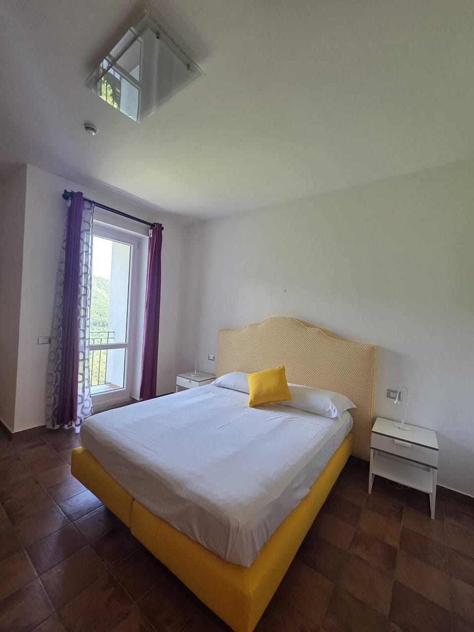 Standard Triple Room | WiFi (free), bed sheets