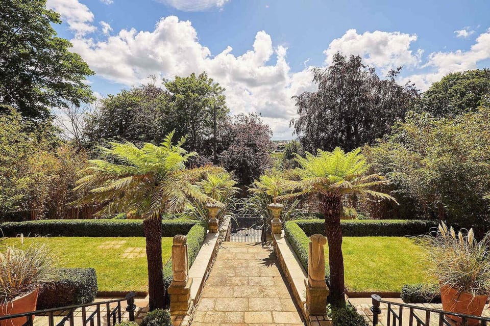 The Nest, Whitby - Host & Stay 