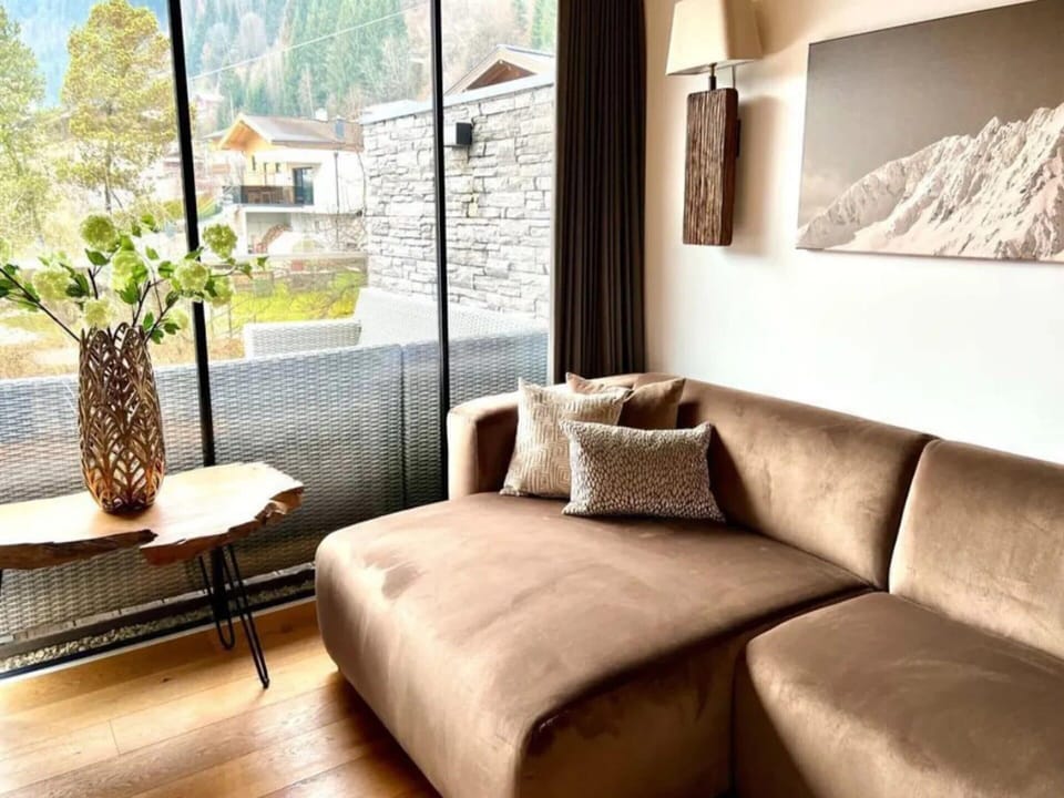 House | Living room