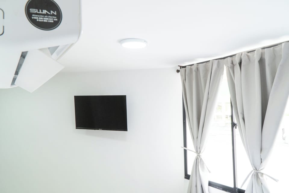 Double Room | WiFi (free), bed sheets