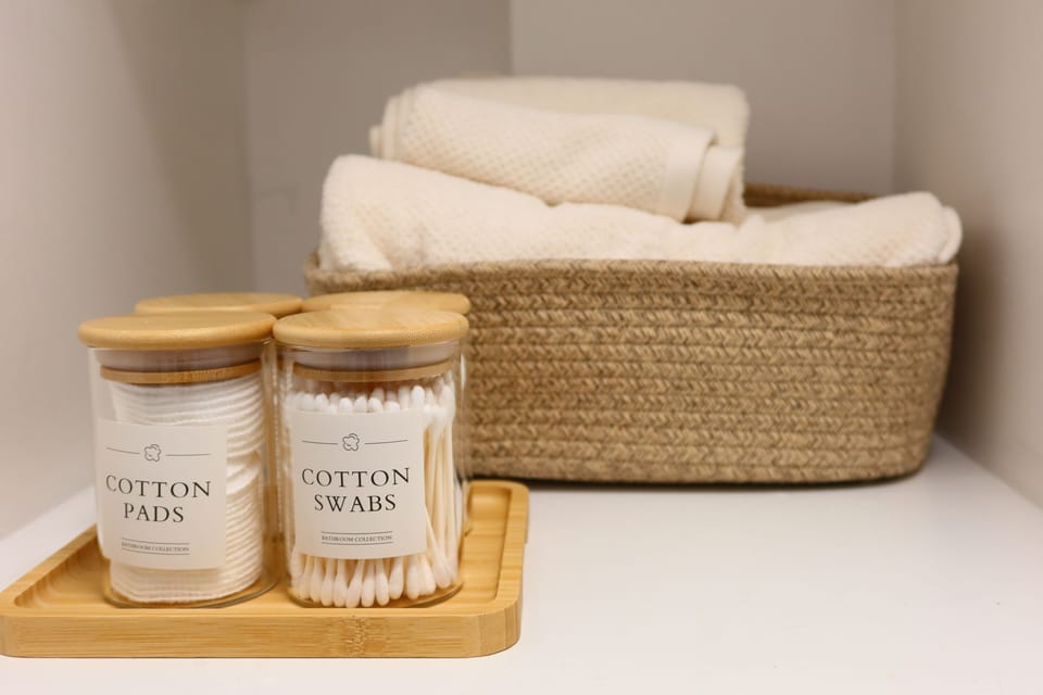 Bathroom amenities