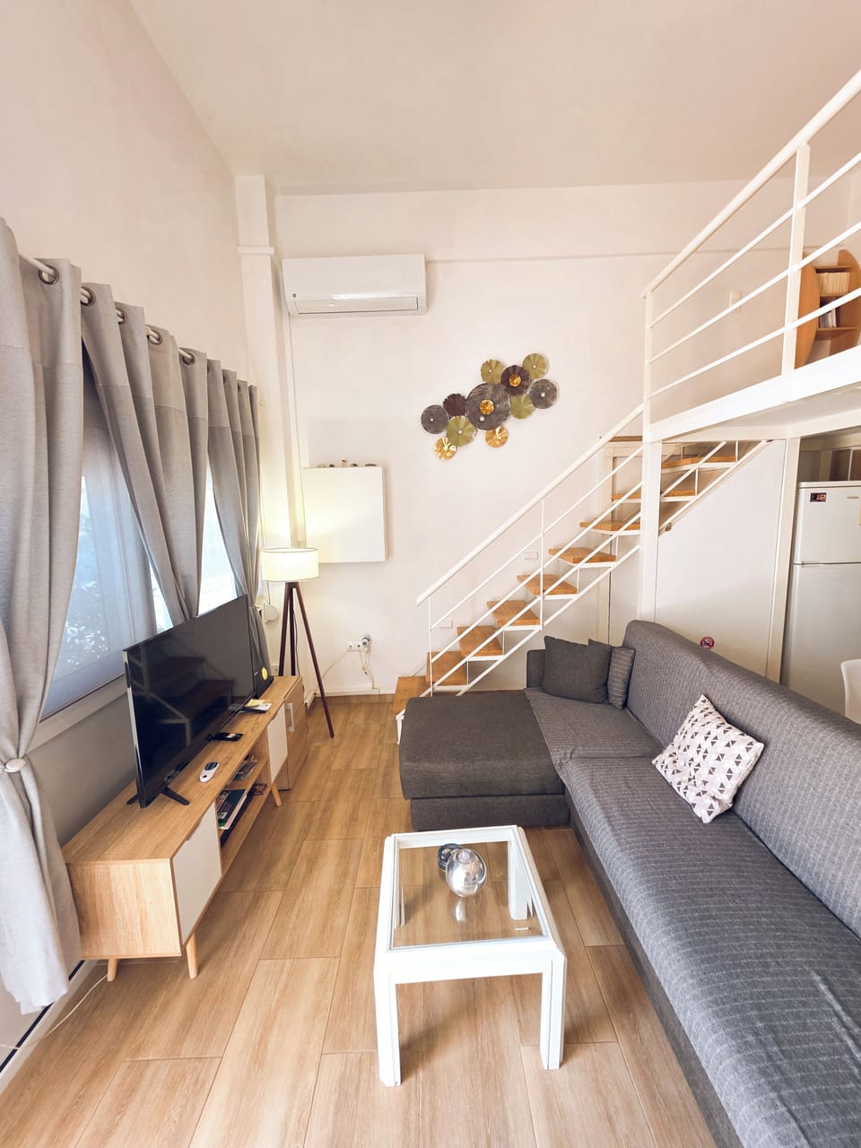 Deluxe Apartment, City View | Blackout drapes, iron/ironing board, WiFi (free)