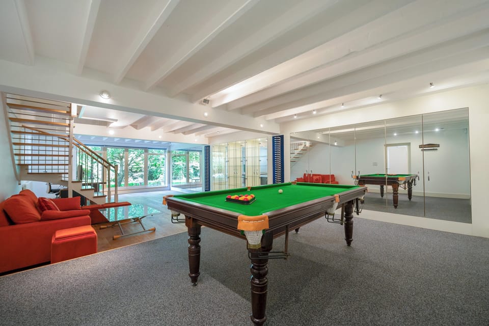 Game room
