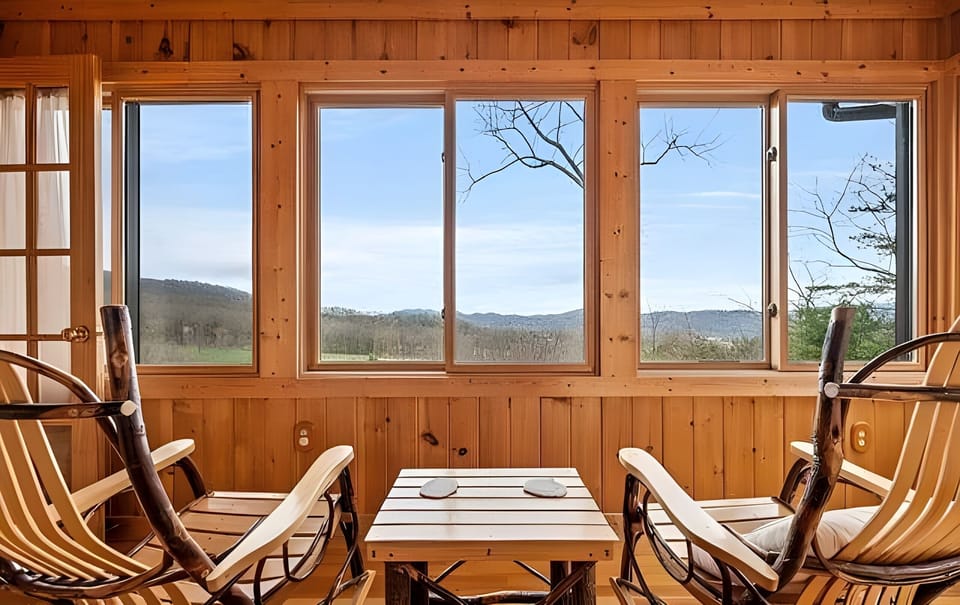 Wall-to-wall views and ultimate comfort. Take in the stunning mountain vistas from the comfort of indoors. The perfect spot to unplug, relax, and appreciate the scenery.