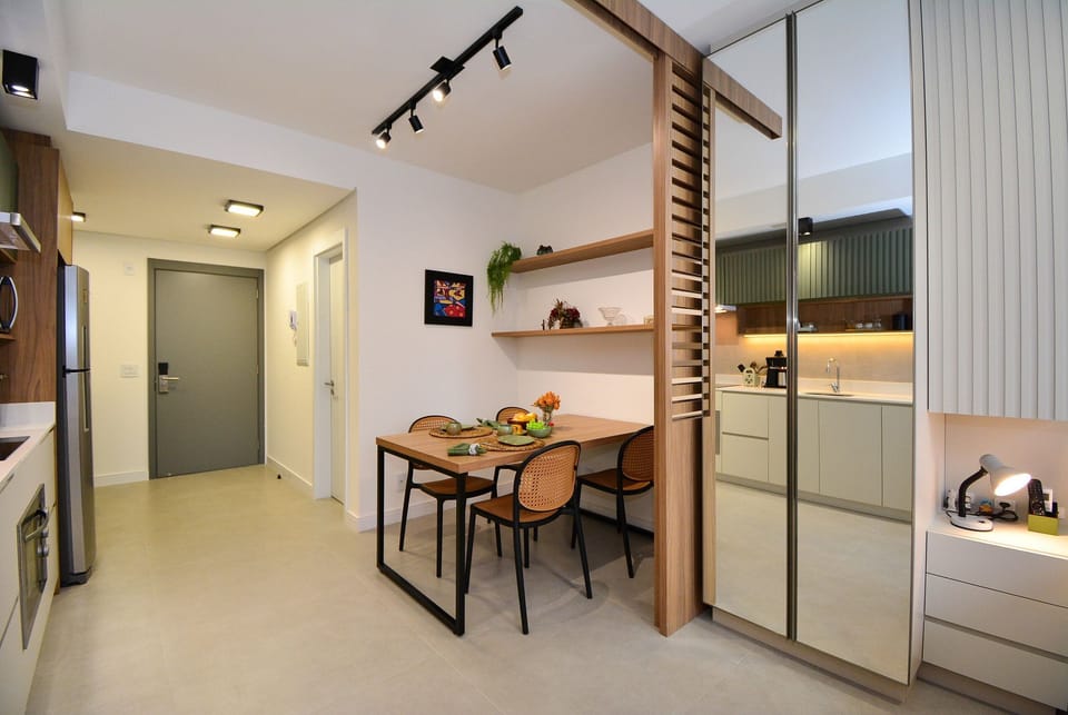 Apartment | Dining