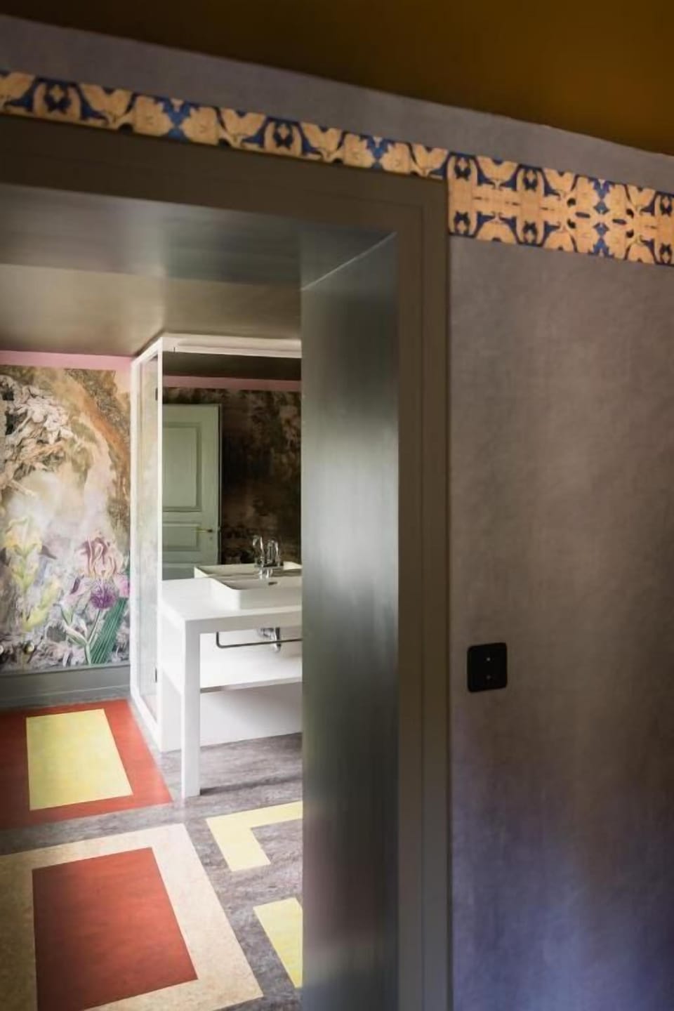 Executive Suite | Interior