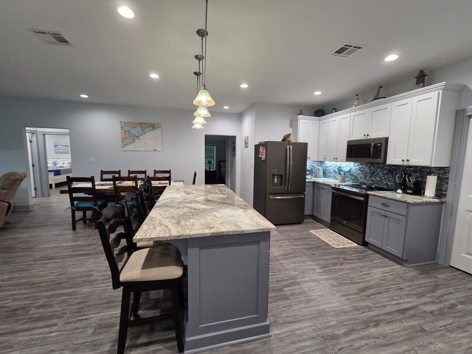 kitchen & dining 2