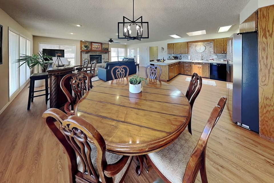 House (2 Bedrooms) | Property amenity
