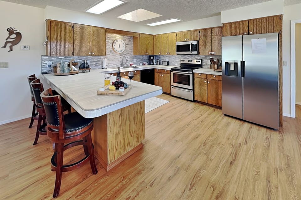 House (2 Bedrooms) | Property amenity
