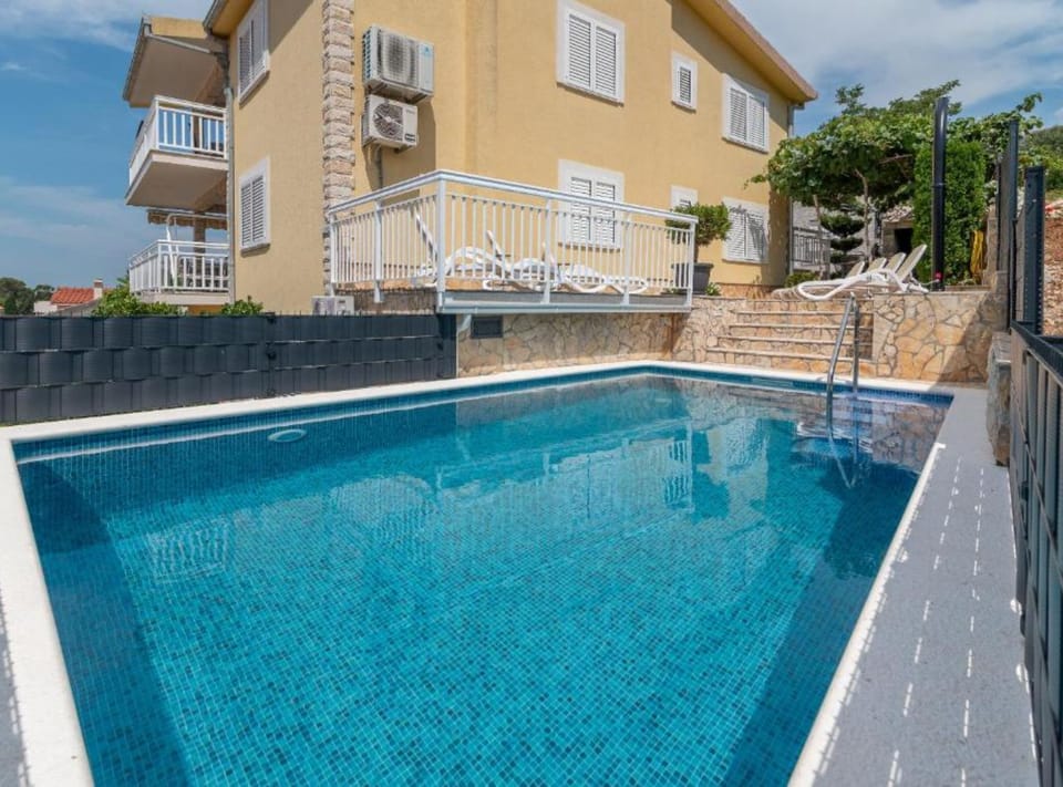 Apartment (Two Bedroom Apartment with Terrace an) | Pool