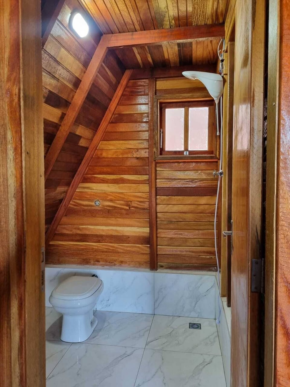 Classic Chalet, Patio, Mountain View | Bathroom | Shower, free toiletries, towels, soap