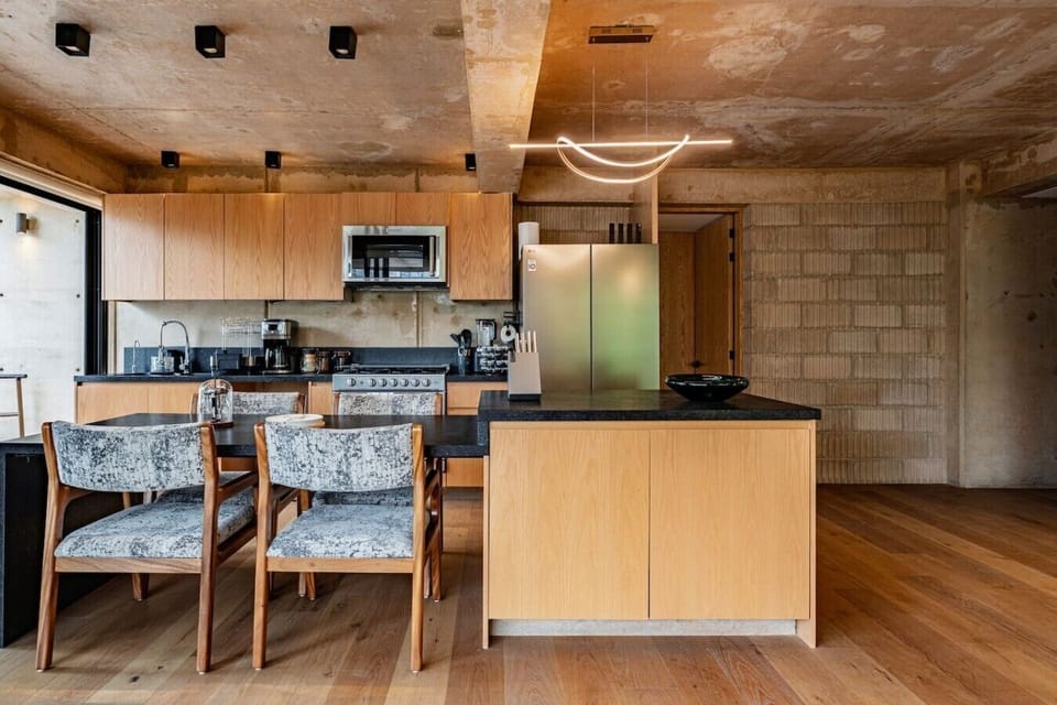 Real kitchen, real counters, ready to cook