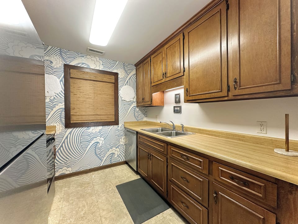 Lots of Counterspace for Meal Prep