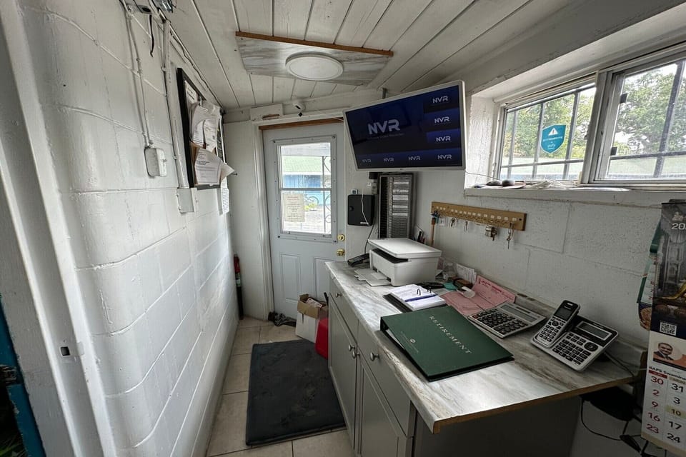 Entrance / Reception