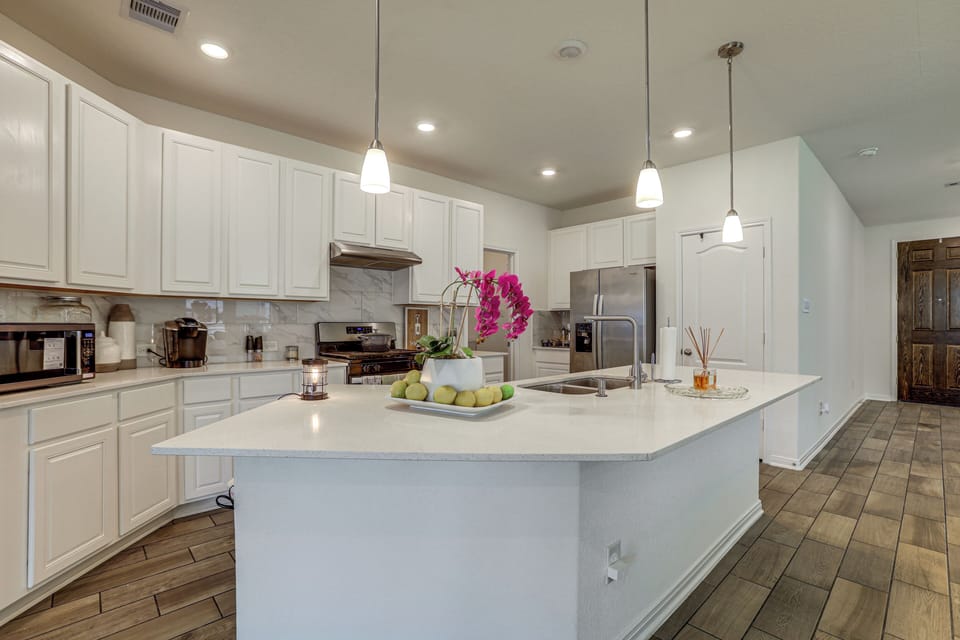Kitchen | 1st Floor