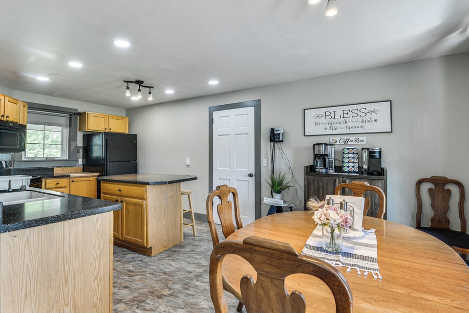 Dining Area | 1st Floor