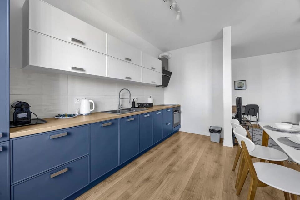 Cozy Apartment near Airport in Warsaw | Book Now with RENTUJEMY.COM