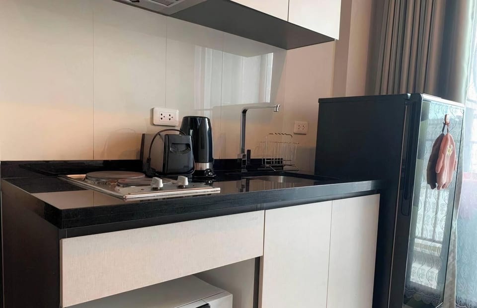 Apartment, 1 Bedroom, Accessible, Smoking | Interior