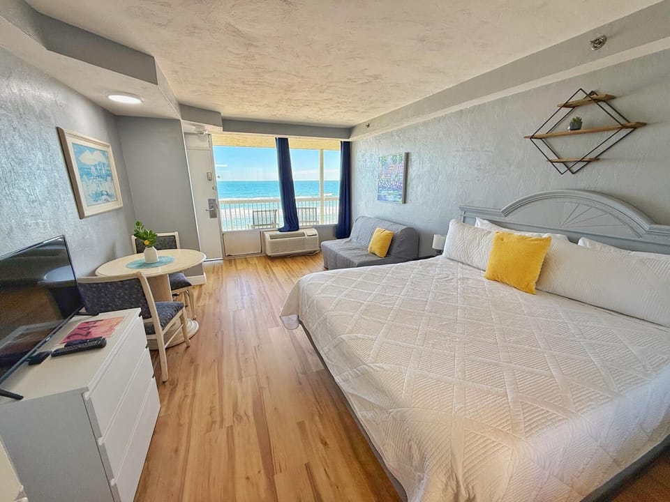 Comfort & stunning ocean views await you.