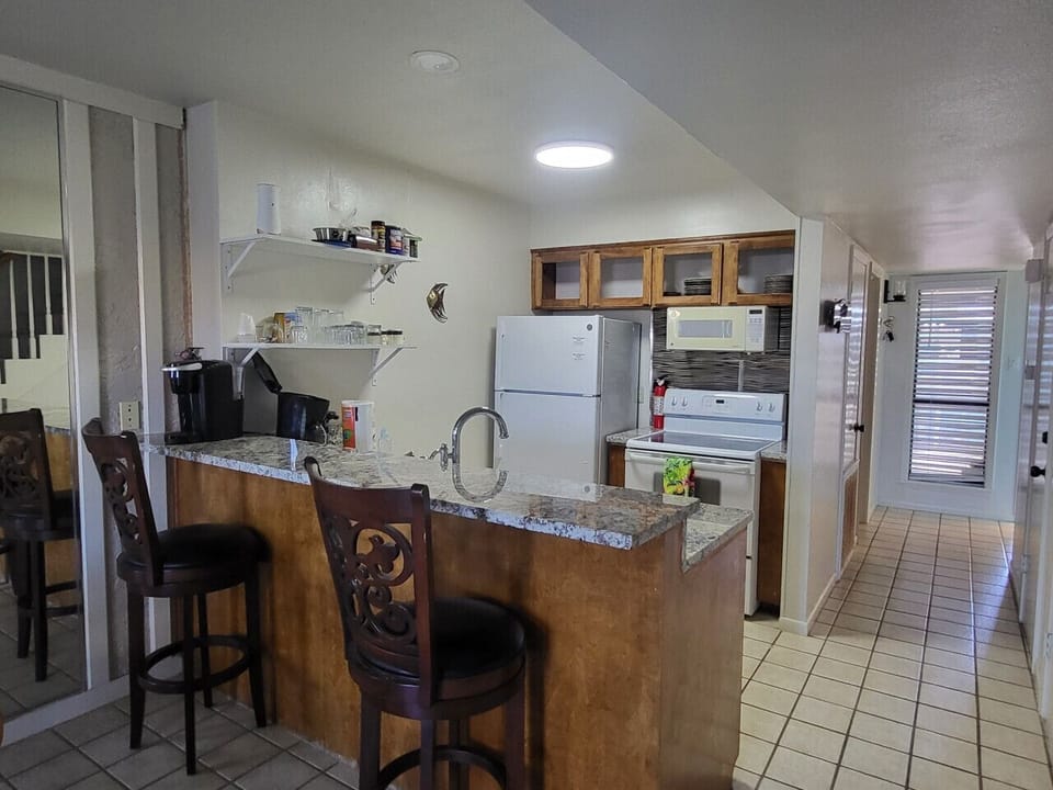 Pirates Cove #4 - kitchen