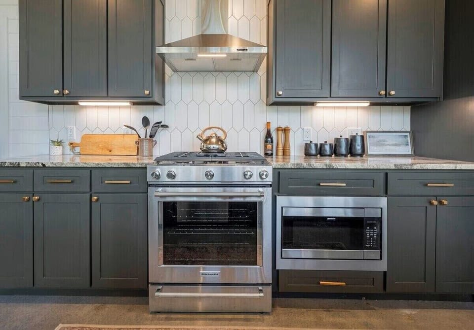 Gas stove top
