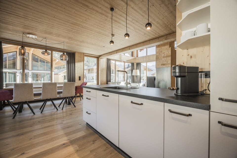 House | Private kitchen | Highchair