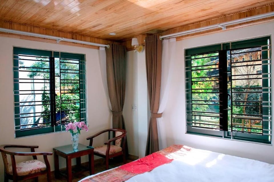 Deluxe Double Room, Patio, City View | Desk, WiFi (free)