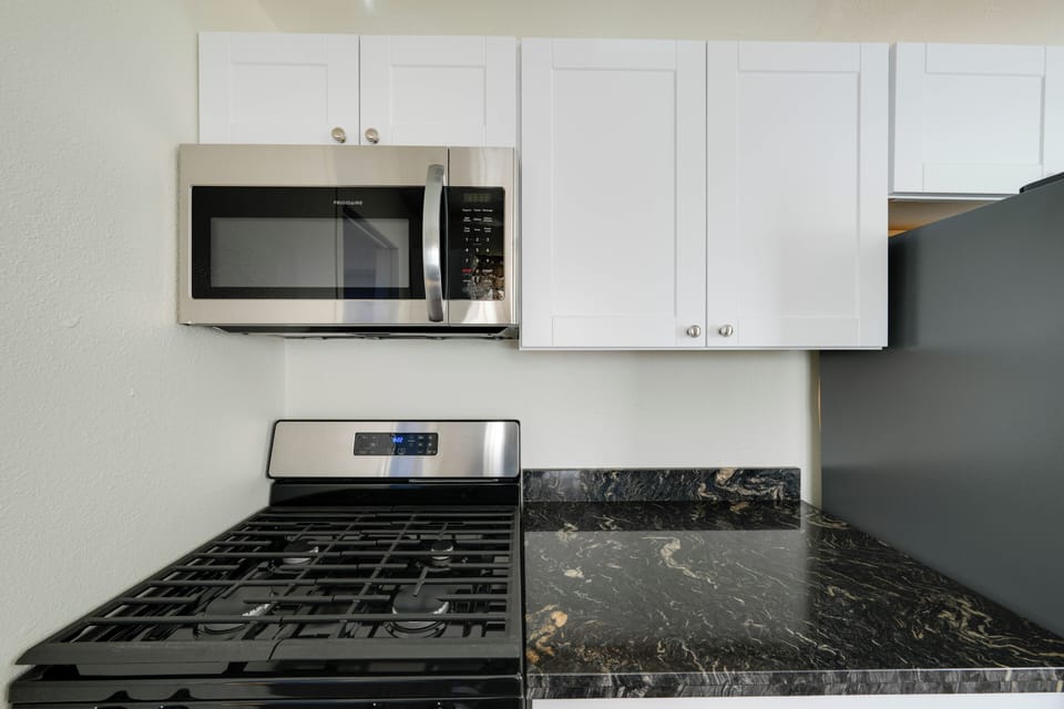 Kitchen | Dishwasher | Drip Coffee Maker