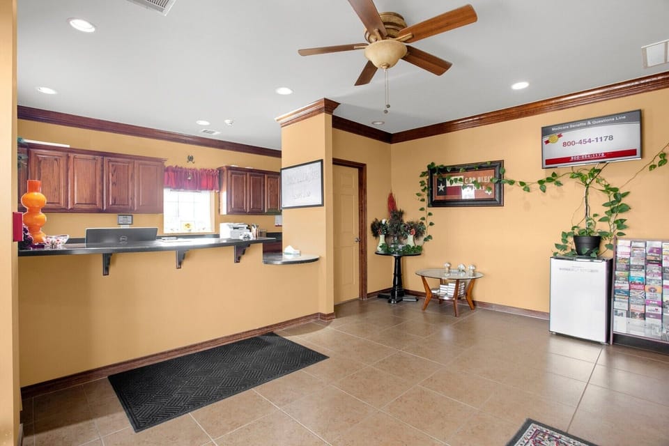 Entrance / Reception