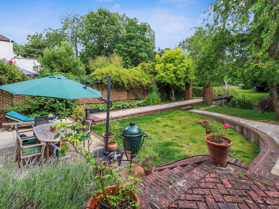 Garden | Riverbank, Sunbury-On-Thames