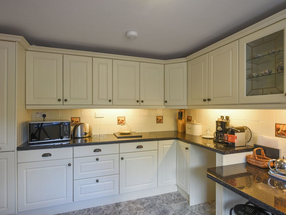 Kitchen | East Cottage, Church Stretton