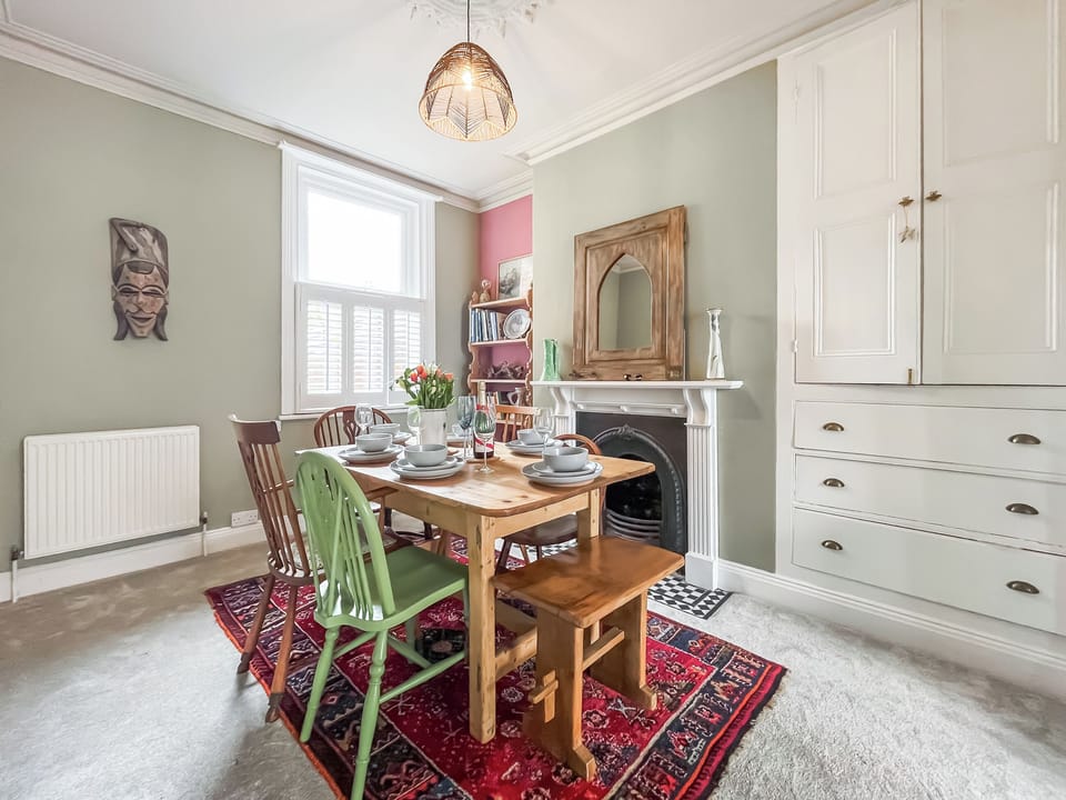 Living room/dining room | Ganesh, Scarborough