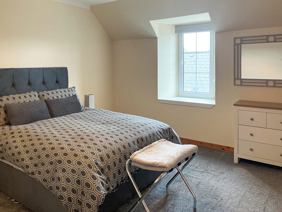 Double bedroom | Georgies, Balintore