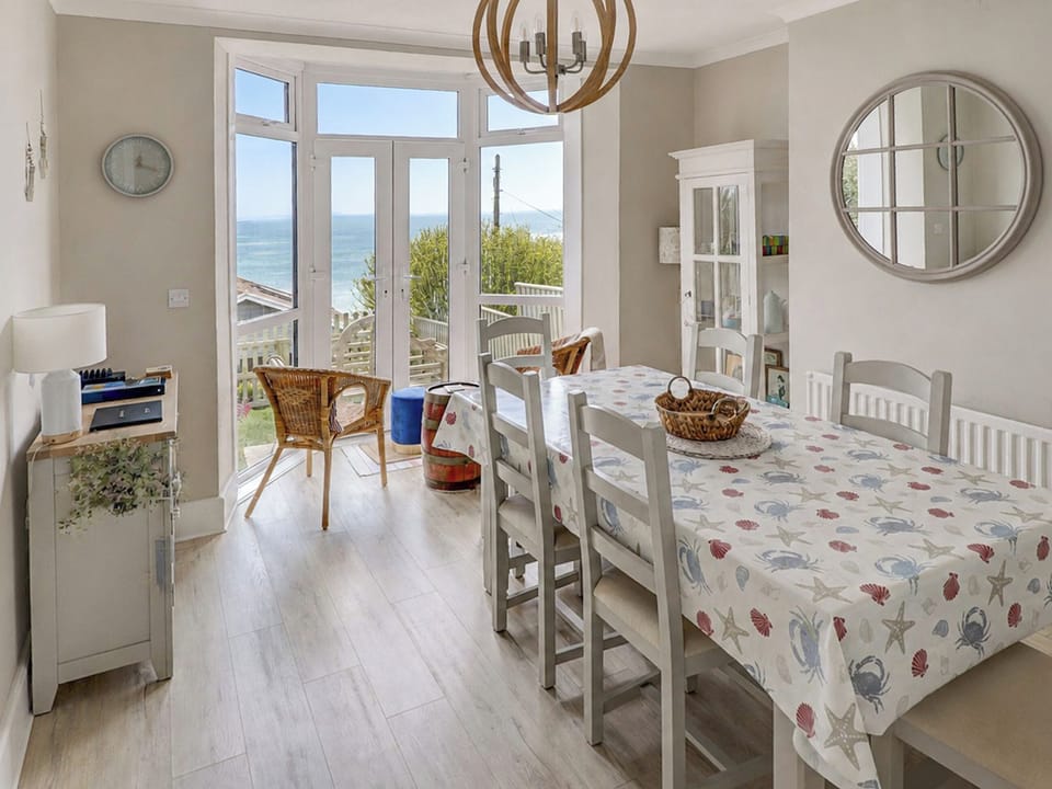 Dining Area | Gills Cliff Sunshine, Ventnor
