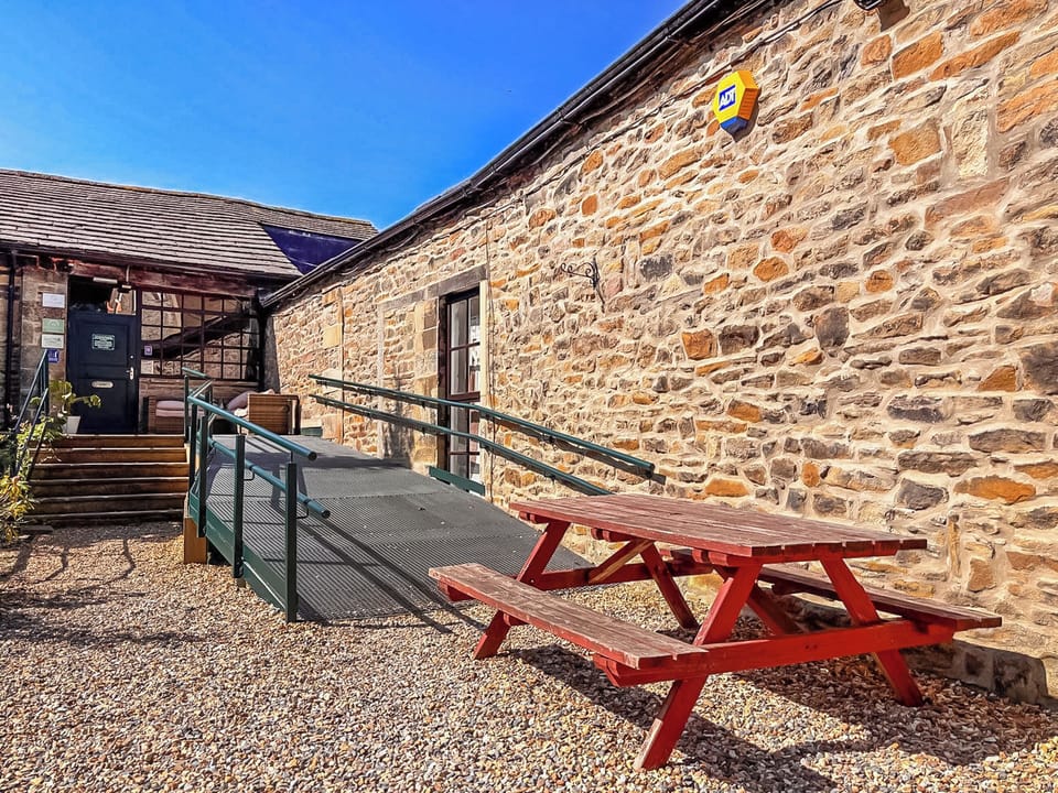 Sitting-out-area | The Eller Beck, Skipton