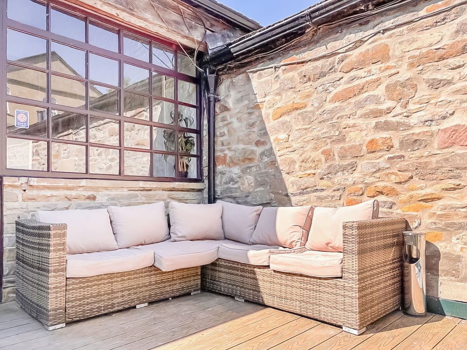 Sitting-out-area | The Eller Beck, Skipton