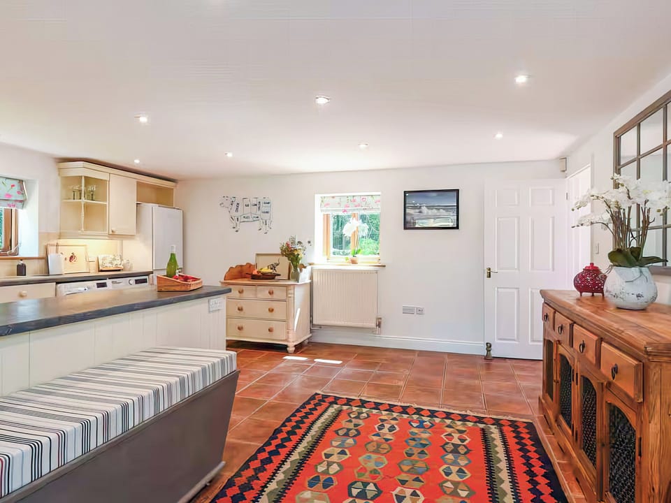 Kitchen | The Granary - The Ellingham Hall Estate, Bungay