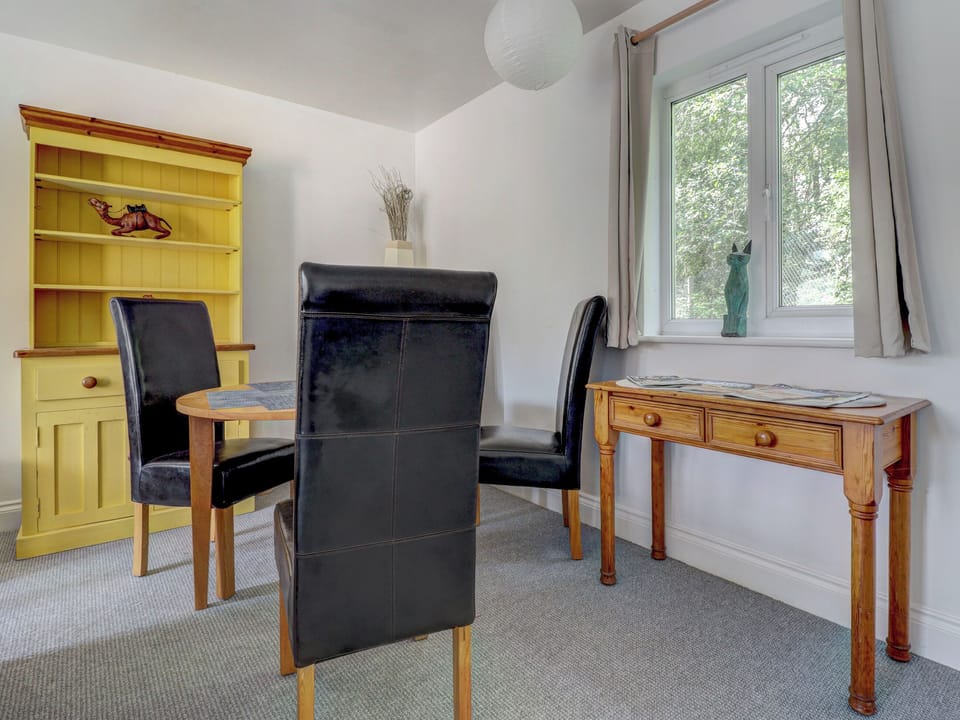 Living room/dining room | Thistle Cottage, Ryde